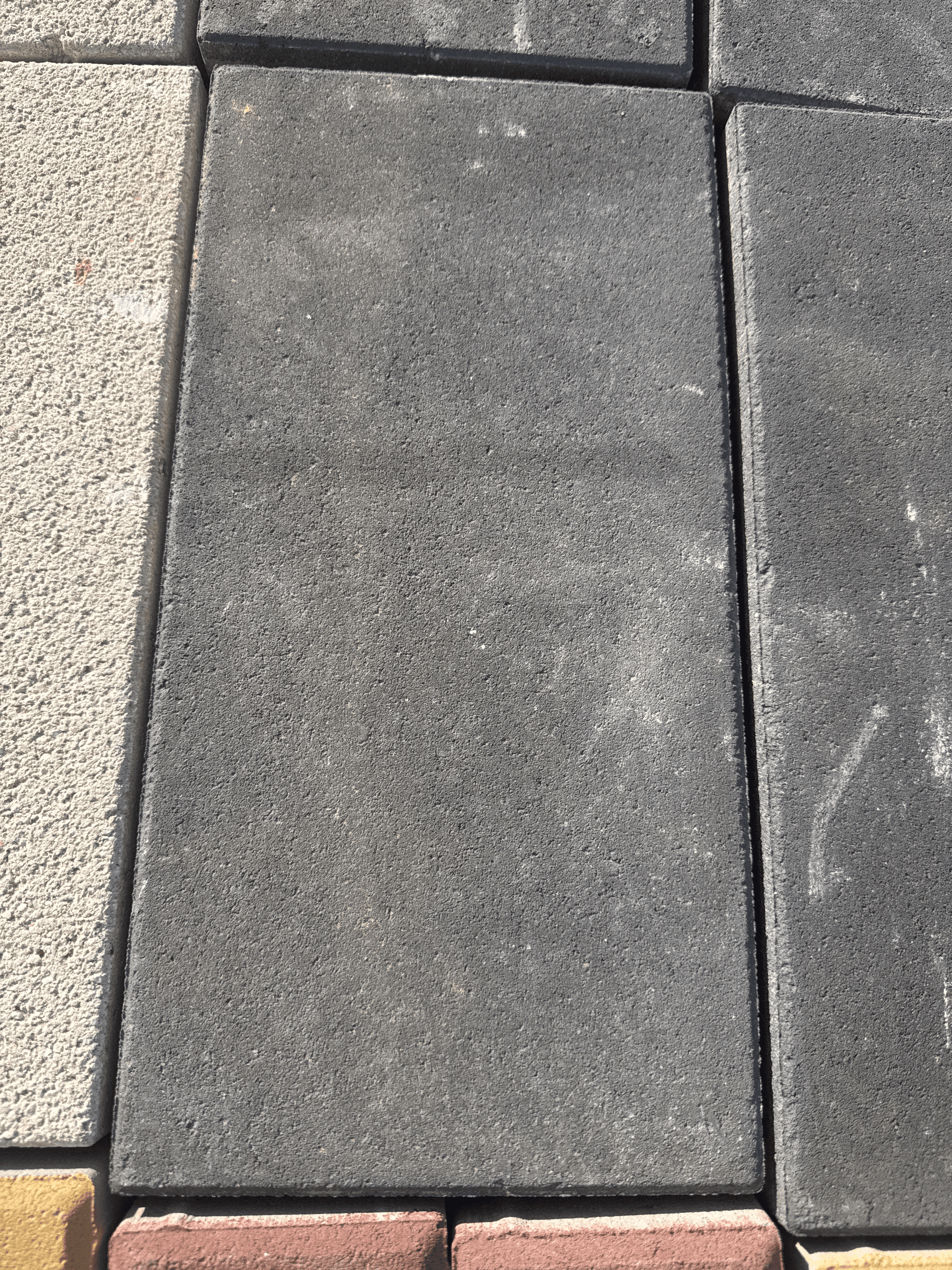 20*40*08 GREY INTERLOCK PAVING